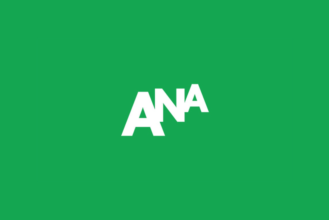 The ANA logo on a green background.
